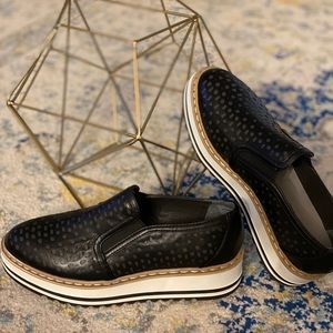 Brand New Seven Dials platform sneakers